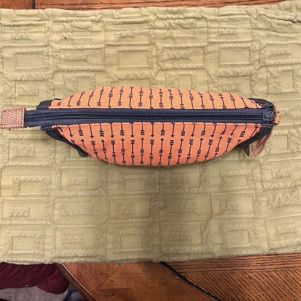 Onyx + Green Zippered Pouch